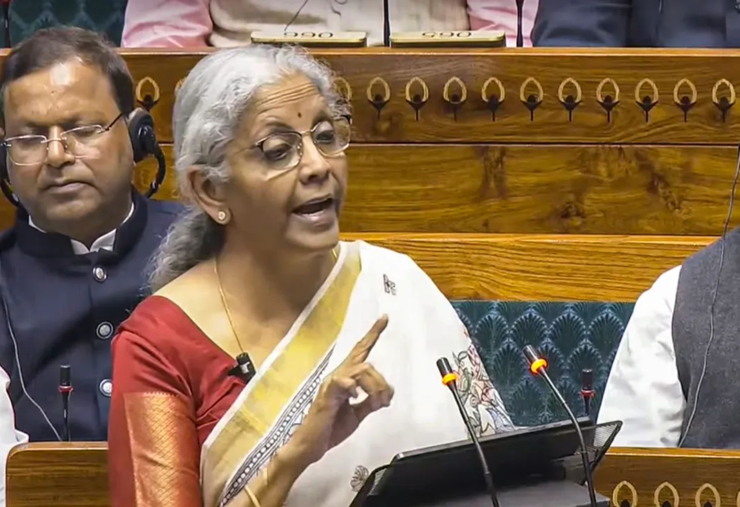 Income Tax New Slab : 12 લાખ રૂપિયા સુધીની વાર્ષિક આવક કેવી રીતે કરમુક્ત બનશે?, જાણો સંપૂર્ણ ગણિત...