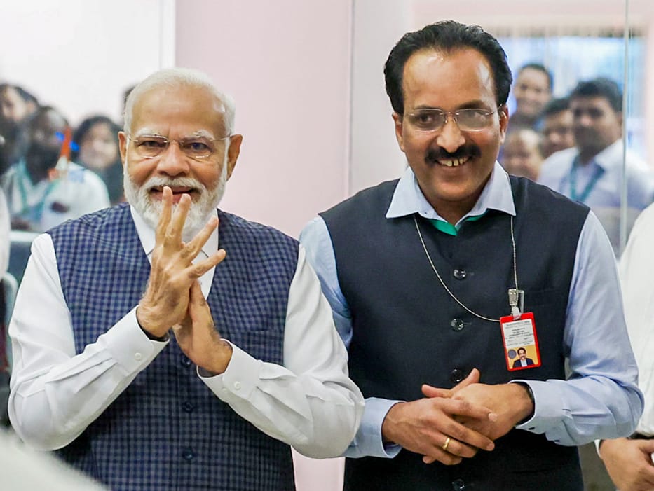 PM મોદીએ પ્રથમ રાષ્ટ્રીય અવકાશ દિવસની ઉજવણી કરી, ભારતની અવકાશ સિદ્ધિઓ અને ભાવિ વિઝનની પ્રશંસા કરી