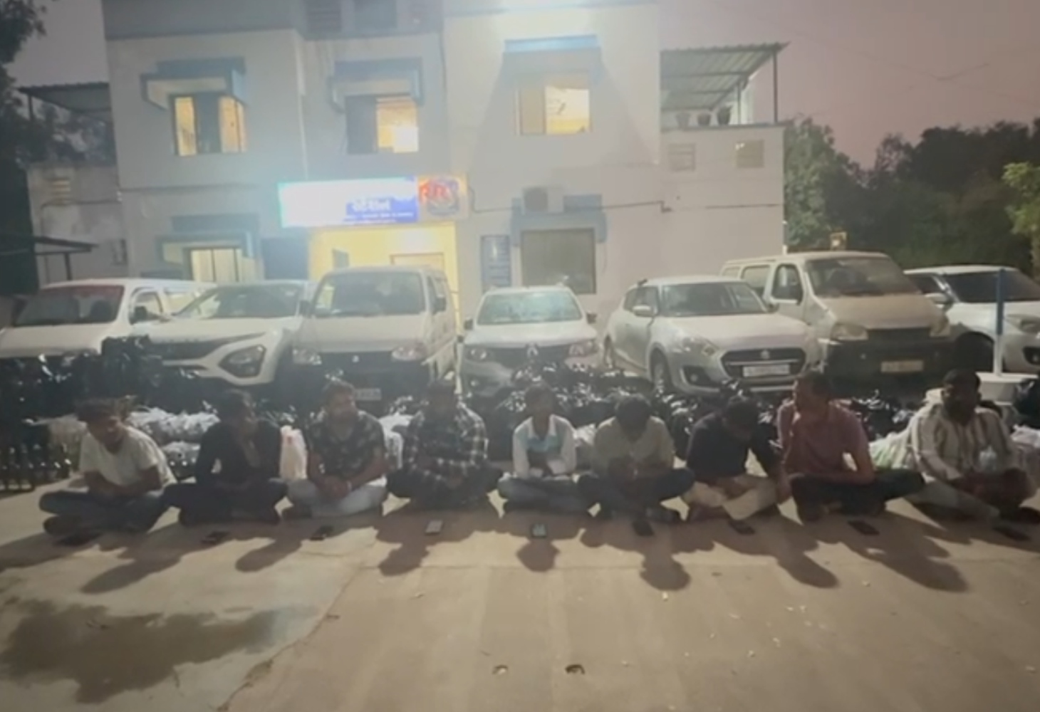 વાઘોડિયા દારૂ દરોડામાં પોલીસની સંડોવણી ખુલ્લી