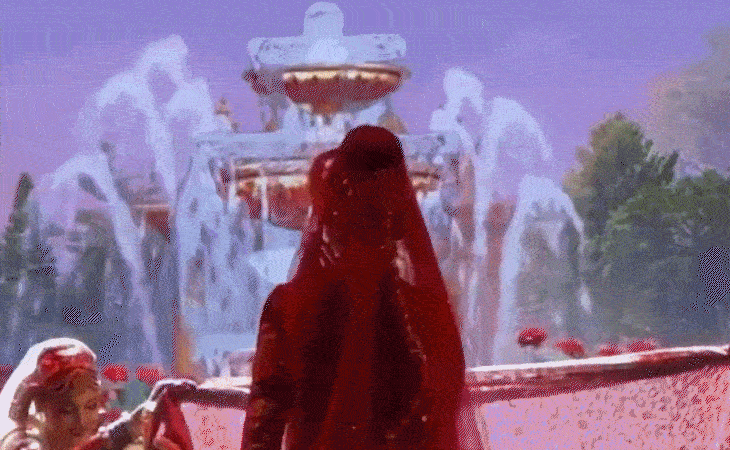 રેખાએ ‘મોહે પનઘટ પે’ પર ઠુમકા લગાવ્યા