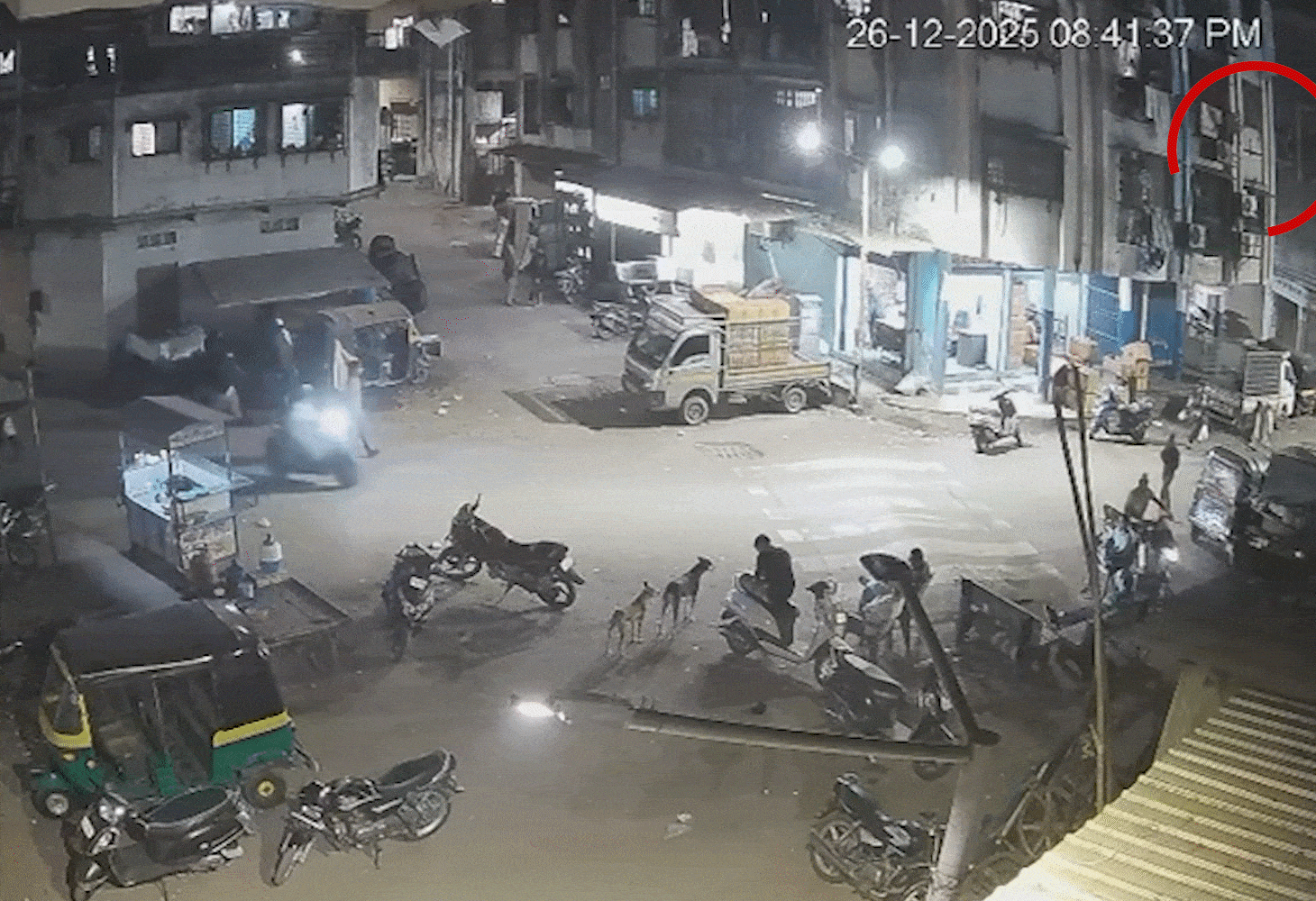 સુરત:પિતાના ઠપકાથી રત્નકલાકારનું ચોથા માળેથી પડતું