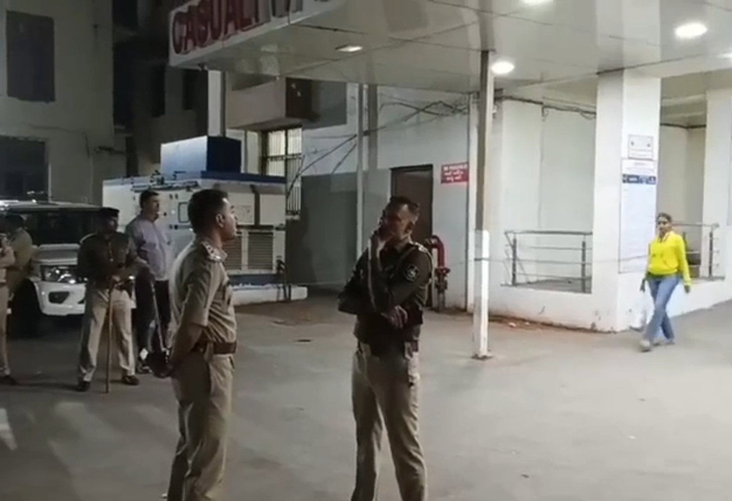 વડોદરામાં અસામાજીક તત્વોનો આતંક, પોલીસનો ડર રાખ્યા વગર મારામારી