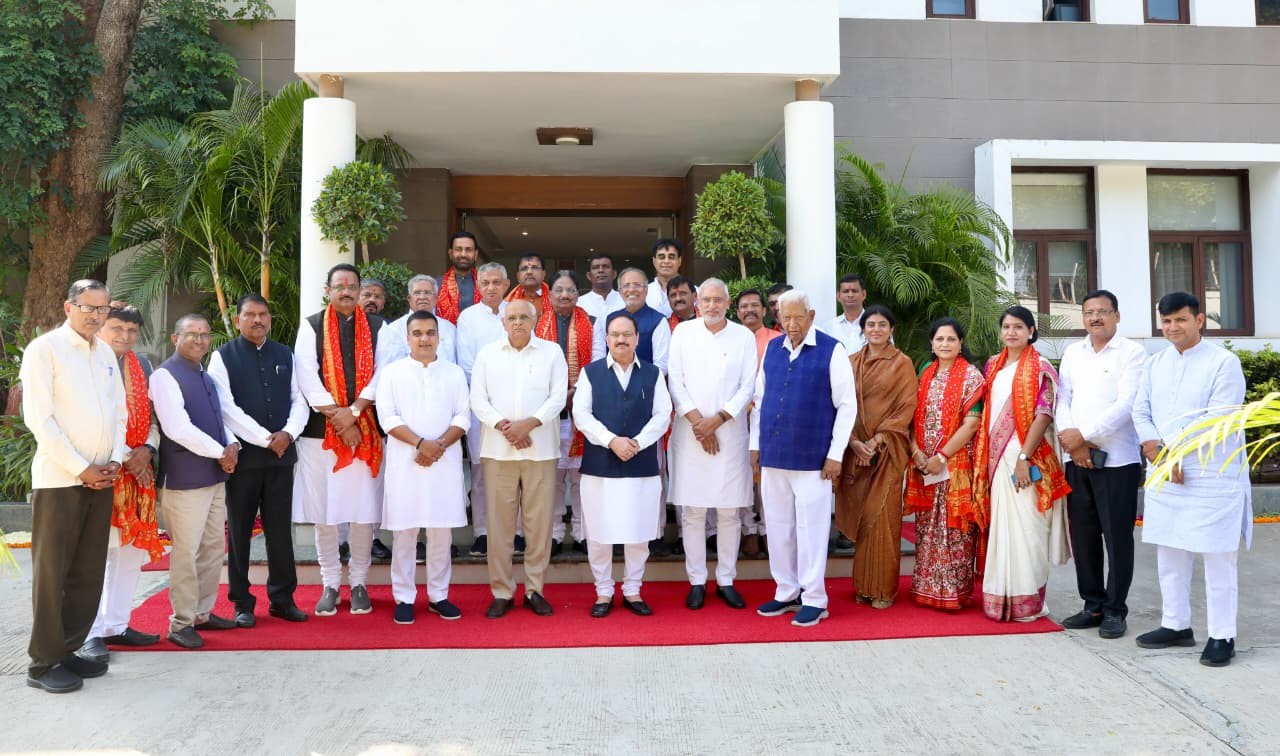 ગુજરાતના નવા મંત્રીઓના રસપ્રદ કિસ્સા