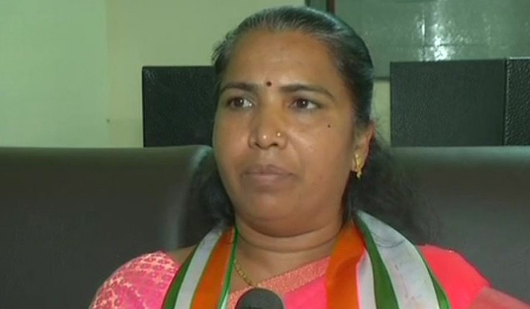 ગેનીબેન ઠાકોર સાંસદ બનતાં વાવ બેઠક ખાલી પડી