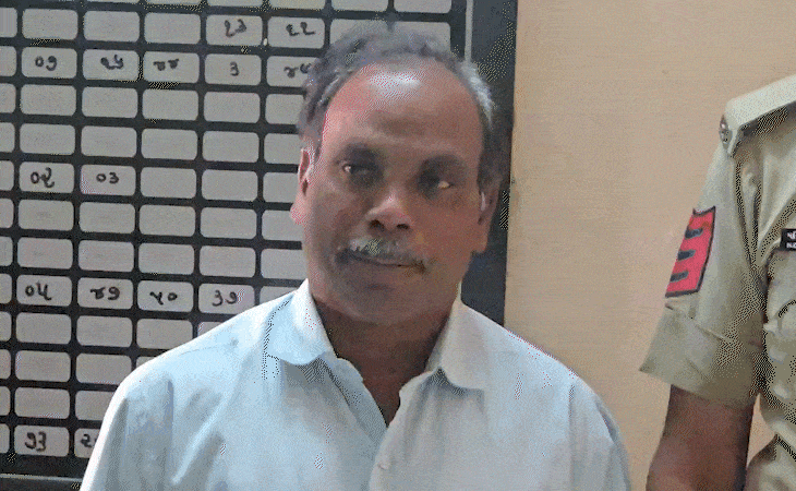શિક્ષકો, પ્રિન્સિપાલ ધર્માંતરણના માસ્ટરમાઇન્ડ