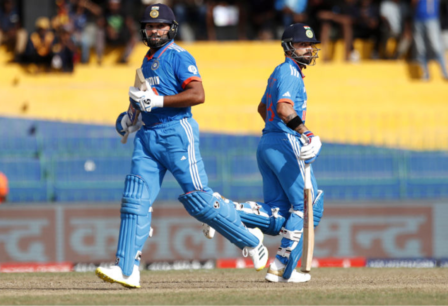 INDvsAUS: કોહલી શૂન્ય પર આઉટ! વરસાદે મેચ અટકાવી