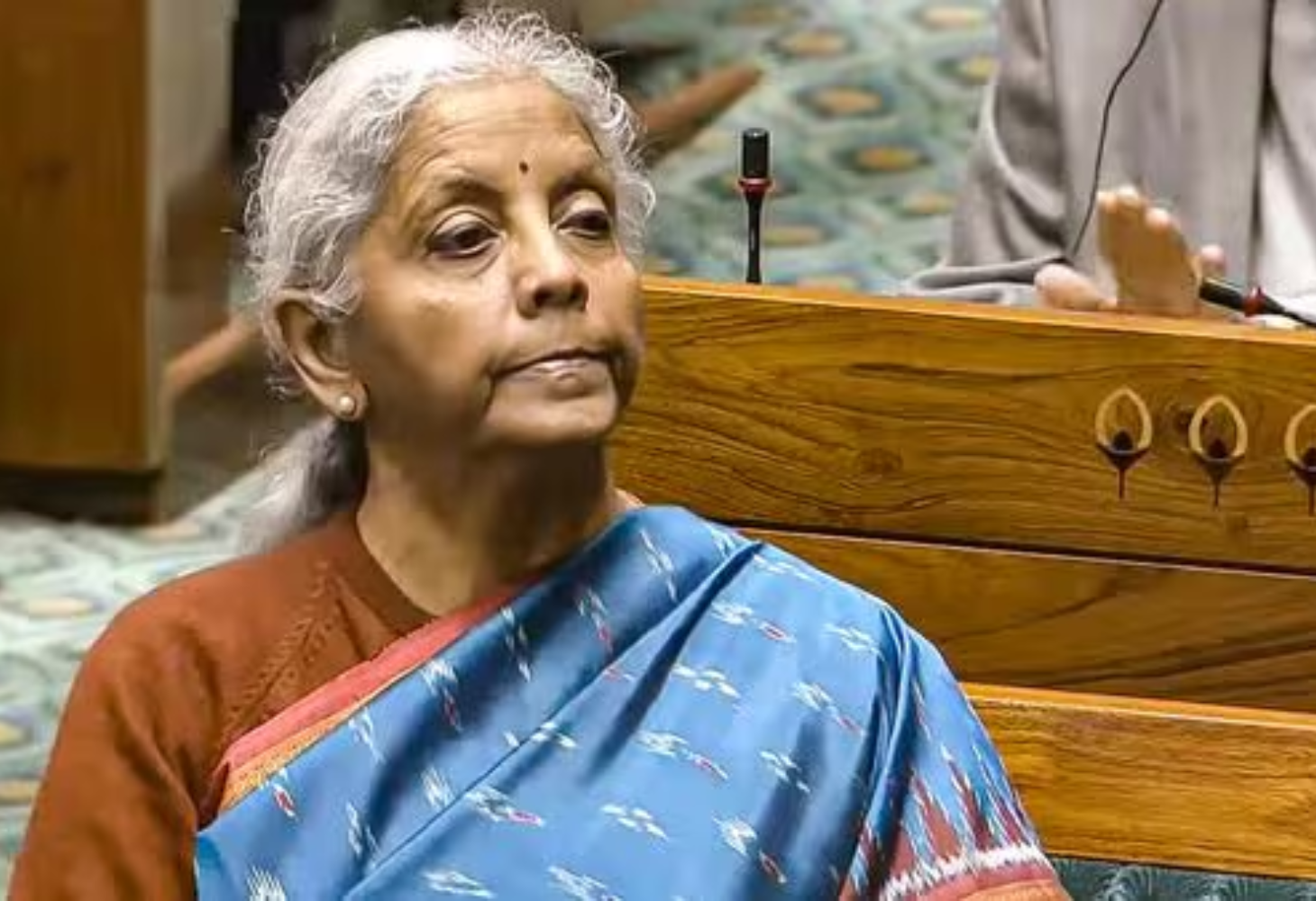 આર્થિક સર્વે 2025: નાણાકીય વર્ષ 26માં અર્થતંત્ર 6.3-6.8 ટકાના દરે વૃદ્ધિ પામી શકે છે