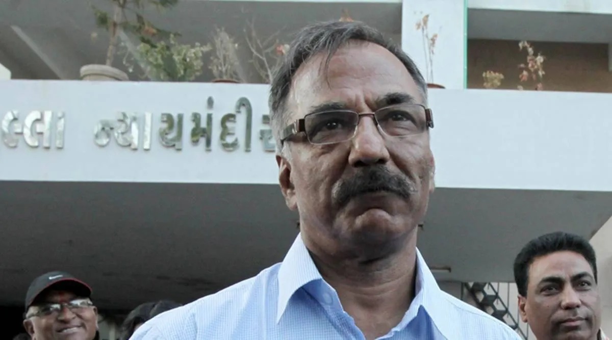 પૂર્વ કલેક્ટર પ્રદીપ શર્મા સહિત ચાર આરોપીને પાંચ વર્ષની સખત કેદની સજા 