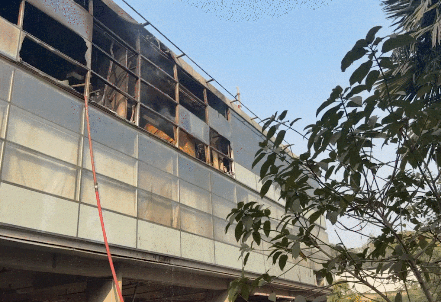 નીરવ મોદીની બંધ ફેક્ટરીમાં આગ લાગતા રહસ્ય