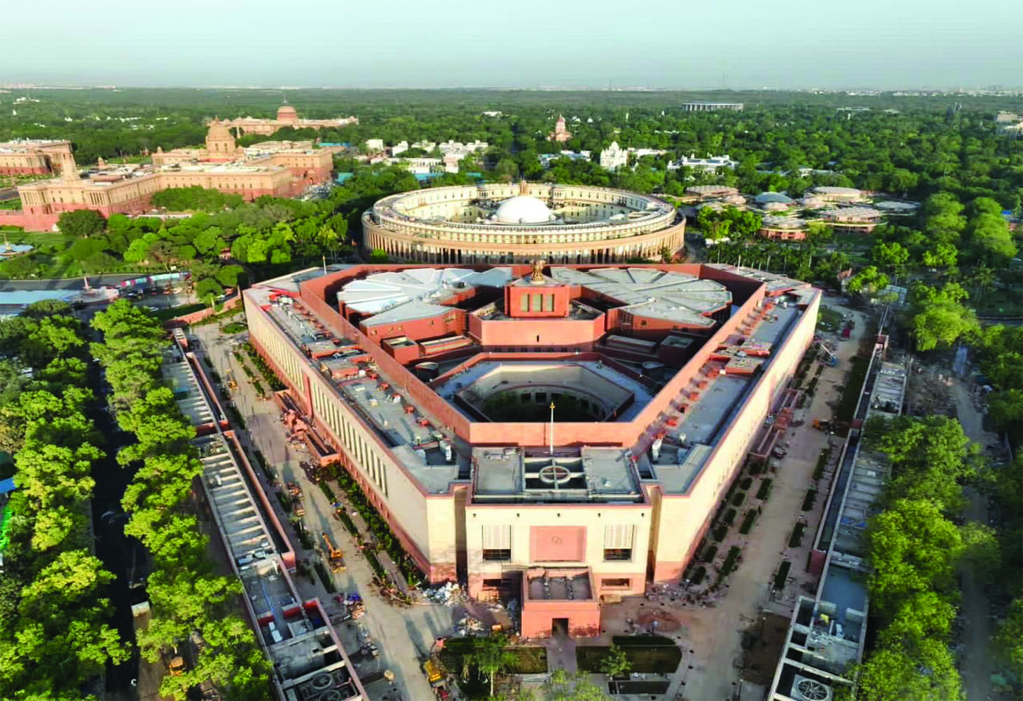 લોકસભા સત્ર 2024: આજે 18મી લોકસભાના પ્રથમ સત્રમાં વિપક્ષ પેપર લીક કૌભાંડને સંબોધવા તૈયાર છે.