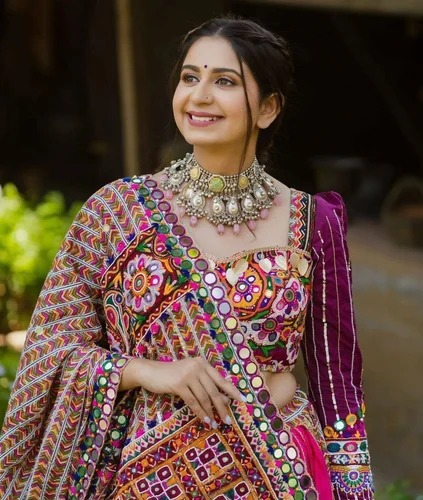 કિંજલ દવેની નવરાત્રીમાં વધુ એક વિવાદ