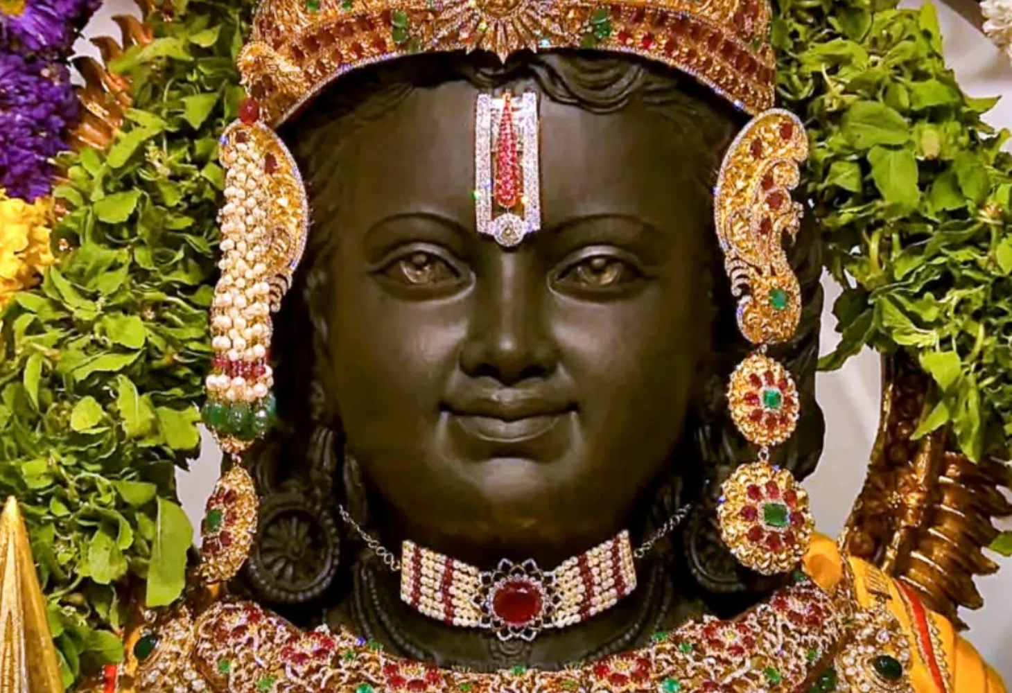અયોધ્યા: પ્રાણ પ્રતિષ્ઠાની પહેલી વર્ષગાંઠ પર રામલલા પિતાંબરી વસ્ત્ર પહેરશે   