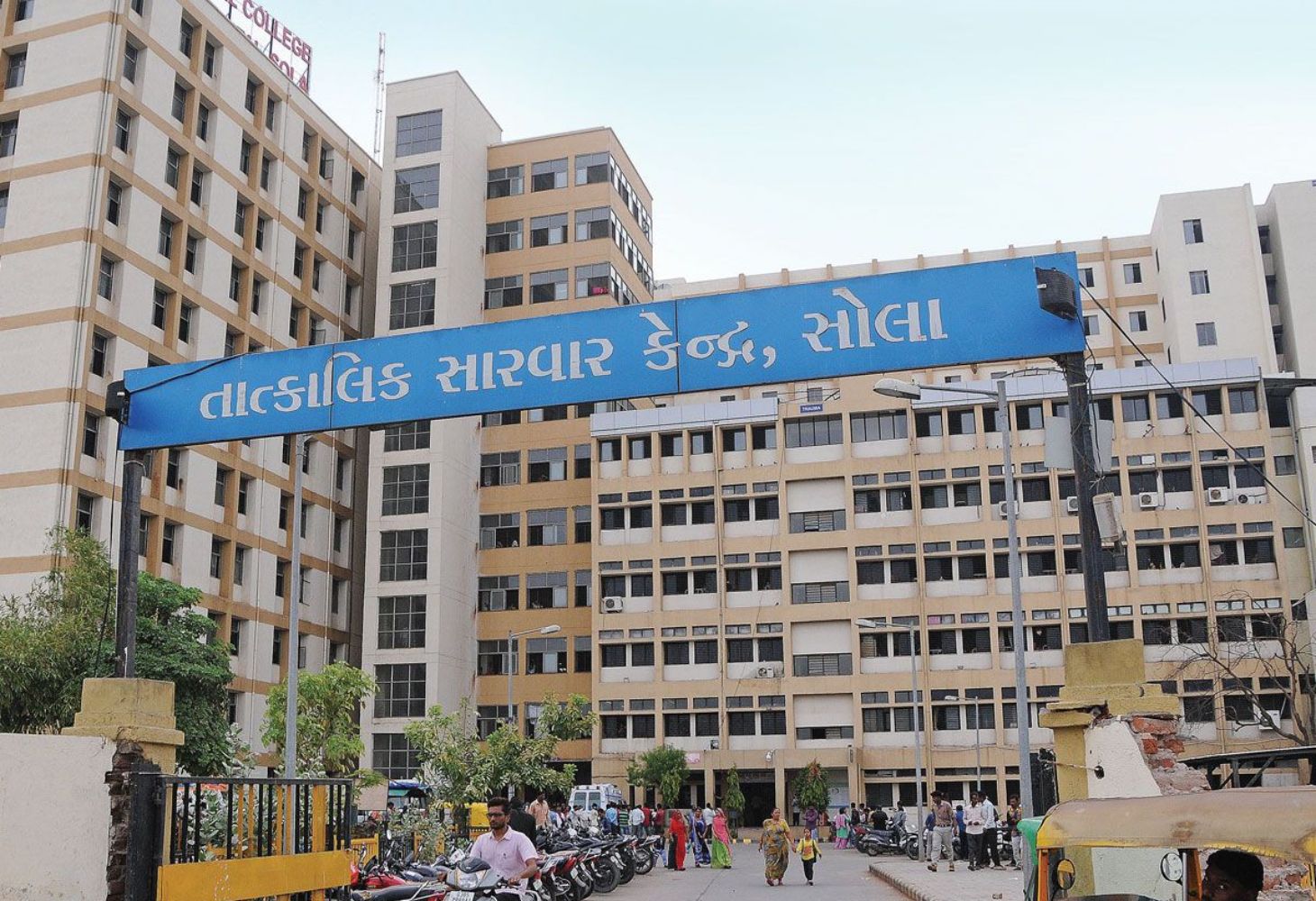 અમદાવાદમાં વધતી ગરમી સાથે ફાટી નીકળ્યો રોગચાળો, સોલા સિવિલની OPD 2100ને પાર