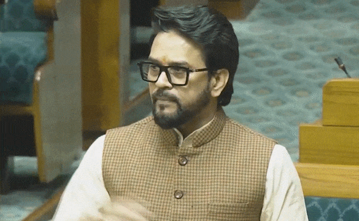 TMC સાંસદ પર ઈ-સિગારેટનો આરોપ