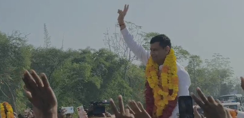બનાસકાંઠાના સાંસદ ગેનીબેન ઠાકોરે બંગલો બાંધવા જતાં ઝૂંપડું ખોયું