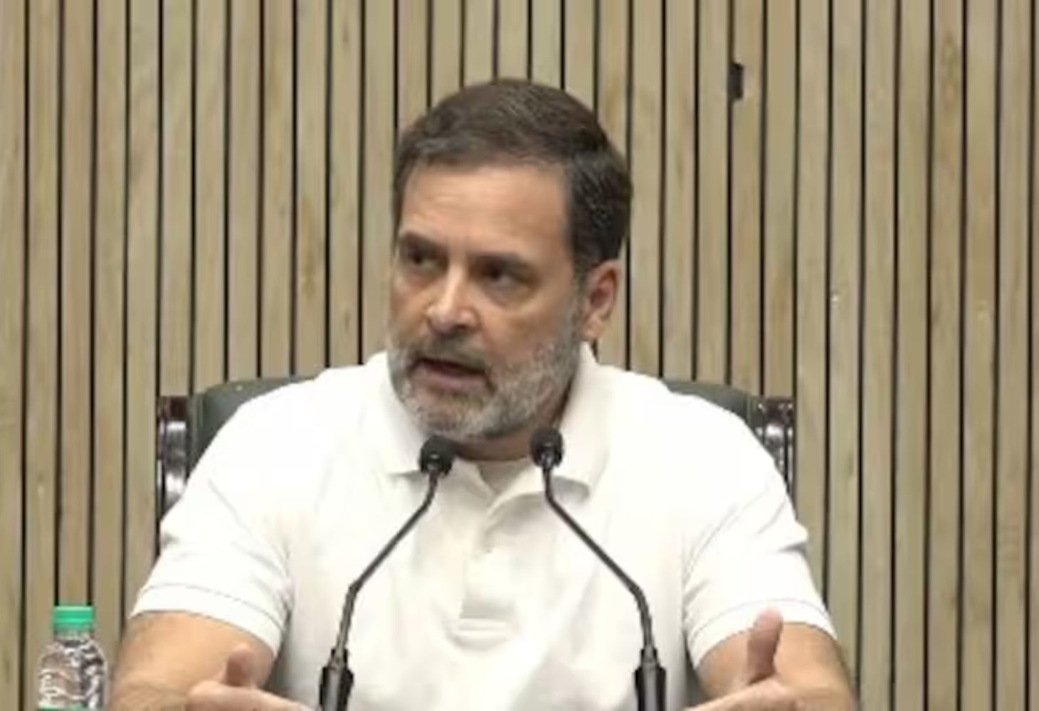 Maharashtra : '2019-24 દરમિયાન 32 લાખ નવા મતદારો ક્યાંથી આવ્યા'?, રાહુલ ગાંધીએ EC ને પૂછ્યું...