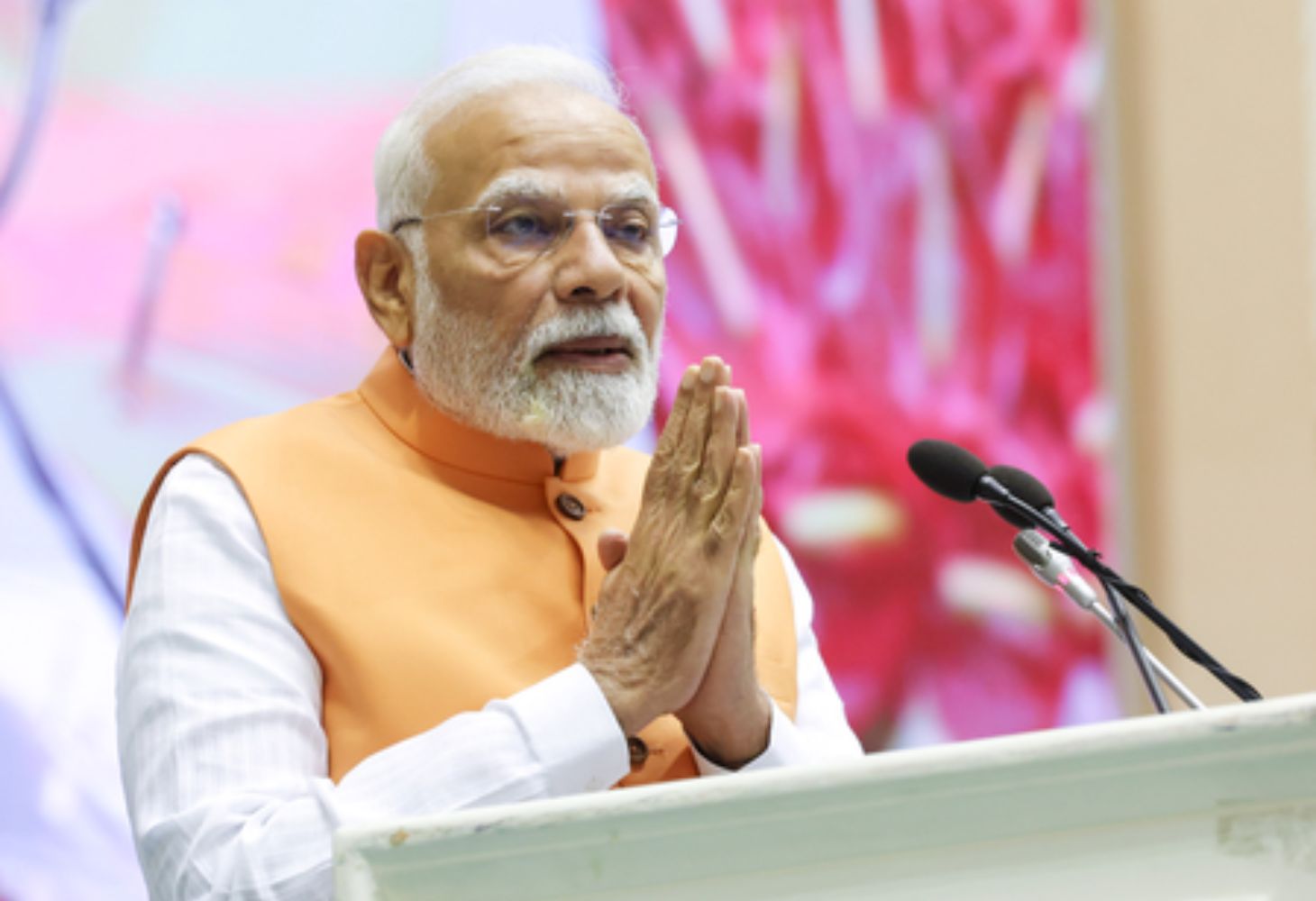 કટોકટીના 50 વર્ષ પૂર્ણ, PM મોદીએ કહ્યું કે, 'કટોકટી એ લોકશાહીનો કાળો અધ્યાય છે'