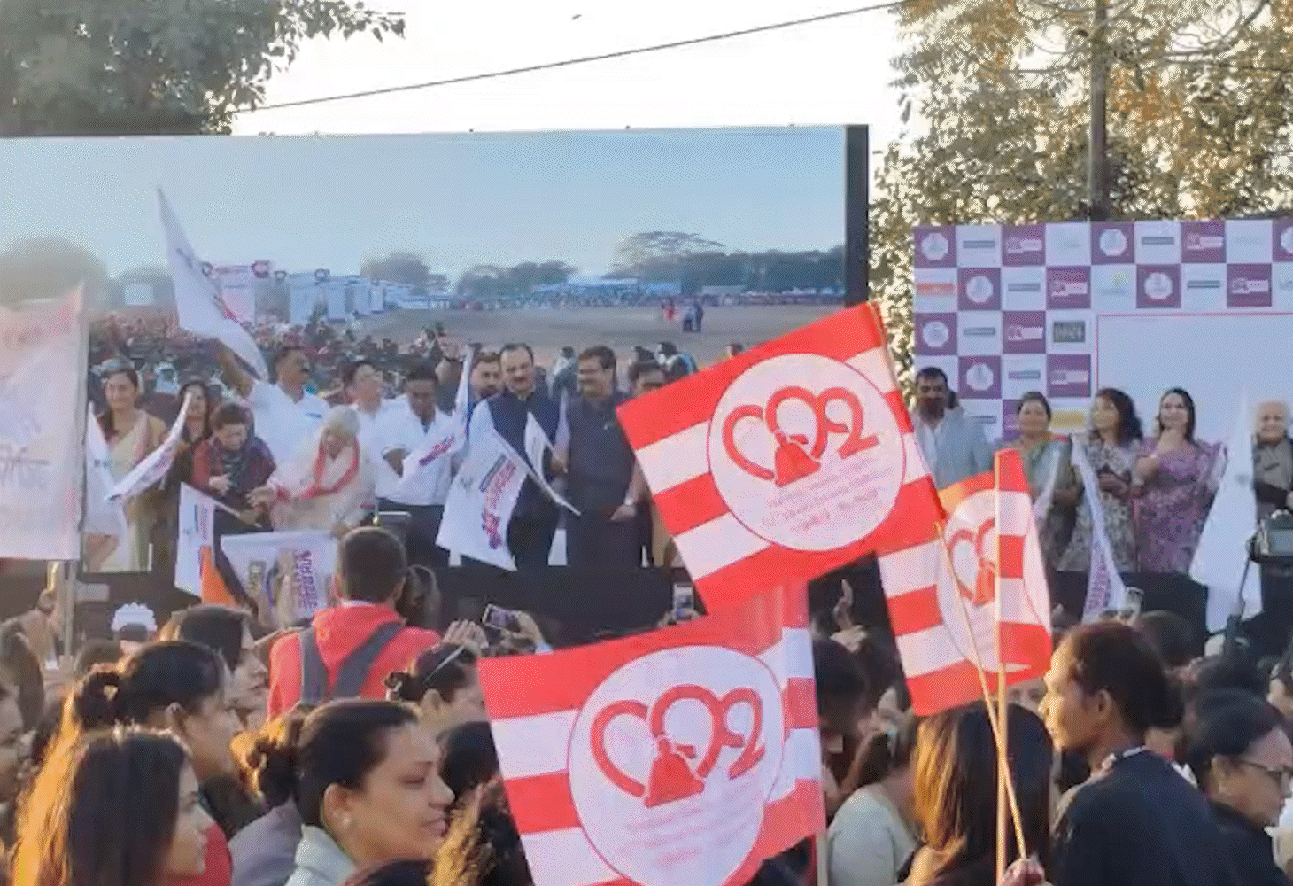 4000 મહિલાઓની યુનિક મેરેથોન: 'સાડી ગૌરવ રન'