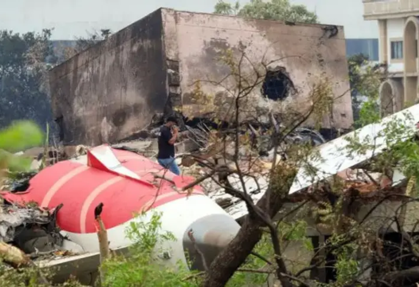 Ahmedabad Plane Crash: તપાસમાં નવા ખુલાસા, ષડયંત્રના એન્ગલની પણ ચકાસણી