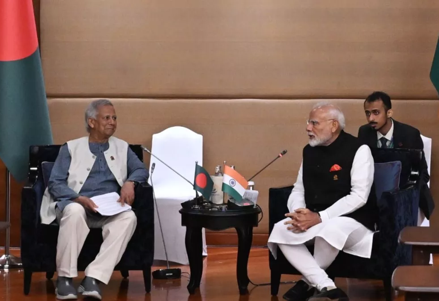'બાંગ્લાદેશમાં હિન્દુઓ પર અત્યાચાર ન થવો જોઈએ...', PM મોદીએ યુનુસ સાથે કરી વાત...