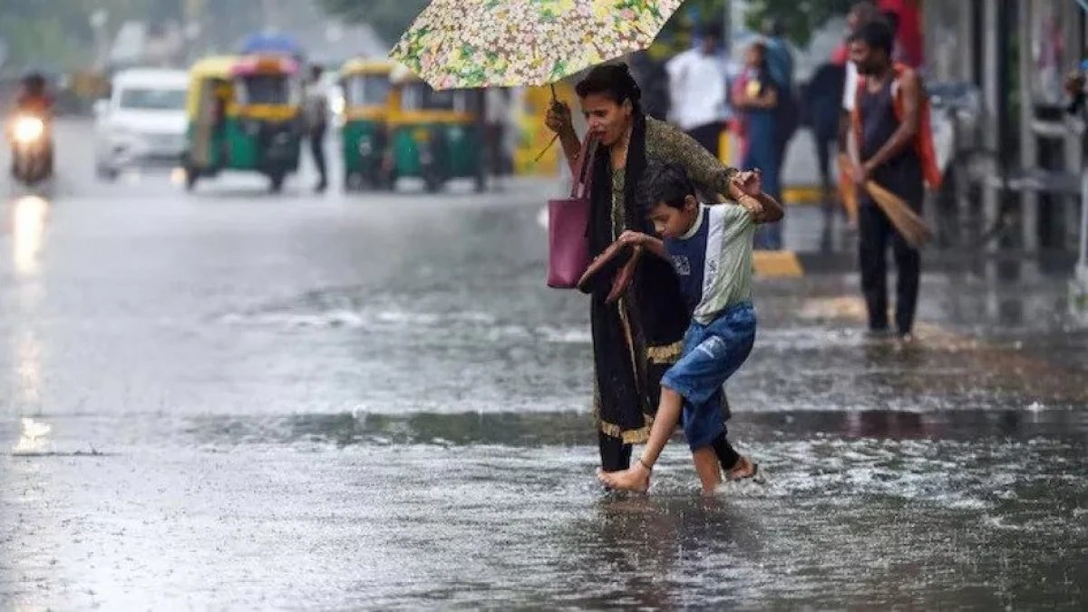 ગુજરાતમાં ભારે વરસાદની આગાહી, ઓરેન્જ એલર્ટ જારી