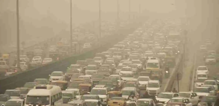 દિલ્હીની હવા ઝેરી બની, આનંદ વિહારમાં AQI 407,ગાઝિયાબાદમાં 320 પર