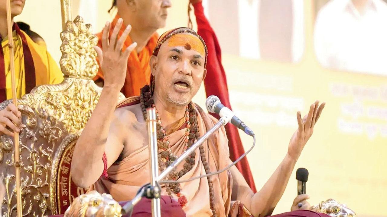 'ઓપરેશન સિંદૂર': સ્વામી અવિમુક્તેશ્વરાનંદે પાકિસ્તાનને 100 વર્ષ પાછળ ધકેલવાની માંગ કરી