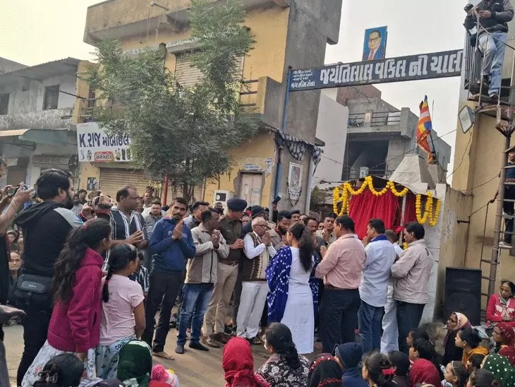 ખોખરામાં બાબાસાહેબની નવી પ્રતિમાનું અનાવરણ