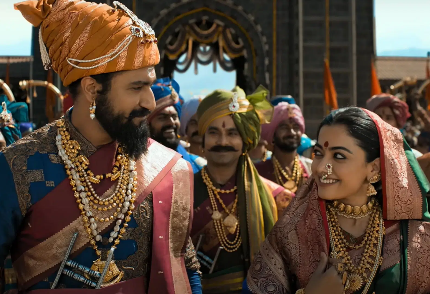 છા ગઇ'છાવા'....પહેલાં જ દિવસે છપ્પરફાડ કમાણી