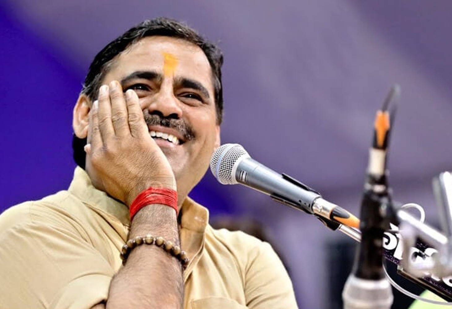 માયાભાઈ આહિર બગદાણા વિવાદ