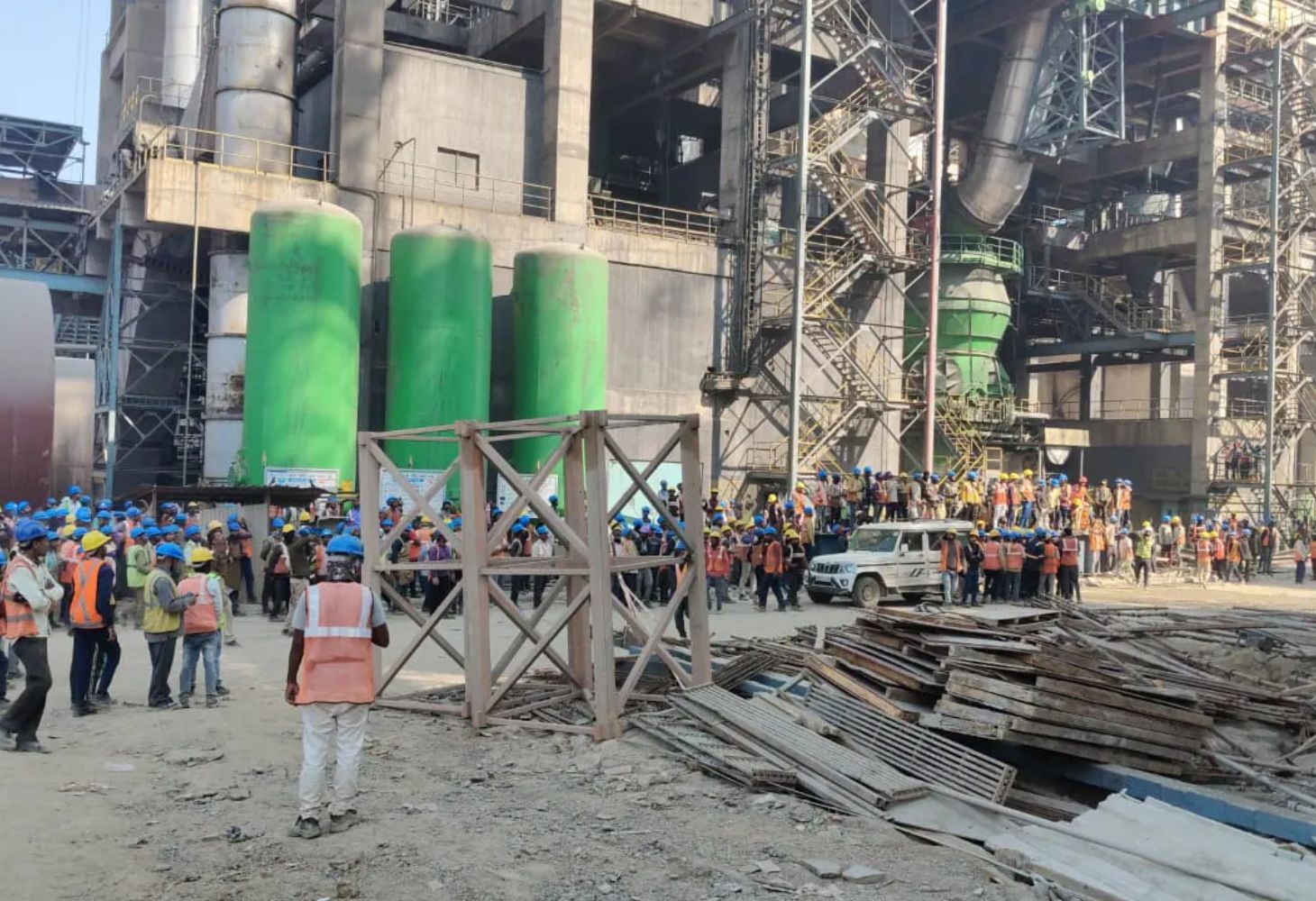 Madhya Pradesh : પન્ના JK Cement ફેક્ટરીમાં અકસ્માત, 3 મજૂરોના મોત, 30 થી વધુ ઘાયલ