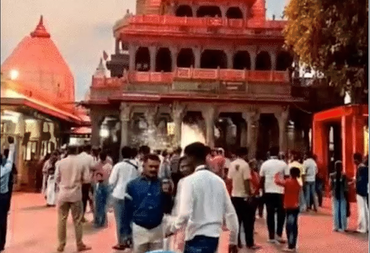 ઉજ્જૈનના મહાકાલ મંદિરમાં ડોરેમોનના 'દર્શન'