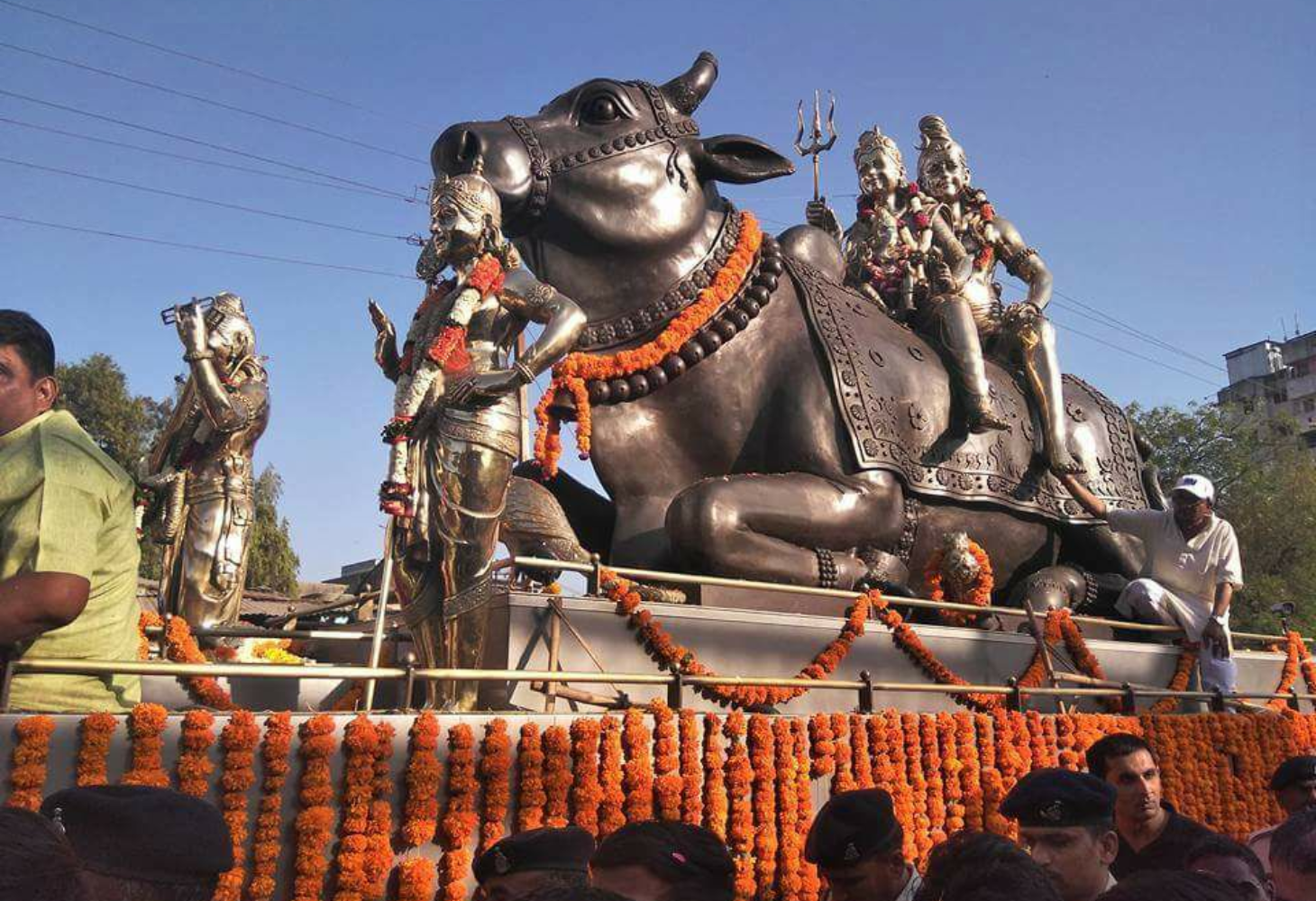 VADODARA :  શિવજી કી સવારીના ખર્ચાનો મુદ્દો અટવાયો  ભાજપની  રાજકીય હુંસાતુસીમાં