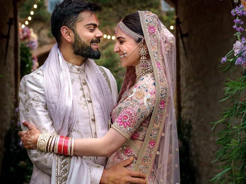 અનુષ્કાને વિરાટ કોહલીની ભાવનાત્મક શ્રદ્ધાંજલિ એ સાબિત કરે છે કે તેઓ શા માટે 'કપલ ગોલ' છે