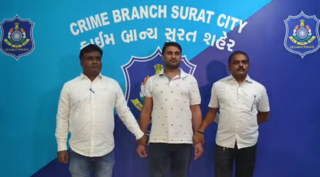 નકલી દસ્તાવેજ બનાવી રહેતો અફધાનીસ્તાની ઝડપાયો