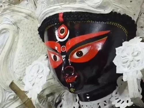 કોલકાતામાં દિવાળીની અનોખી ઉજવણી