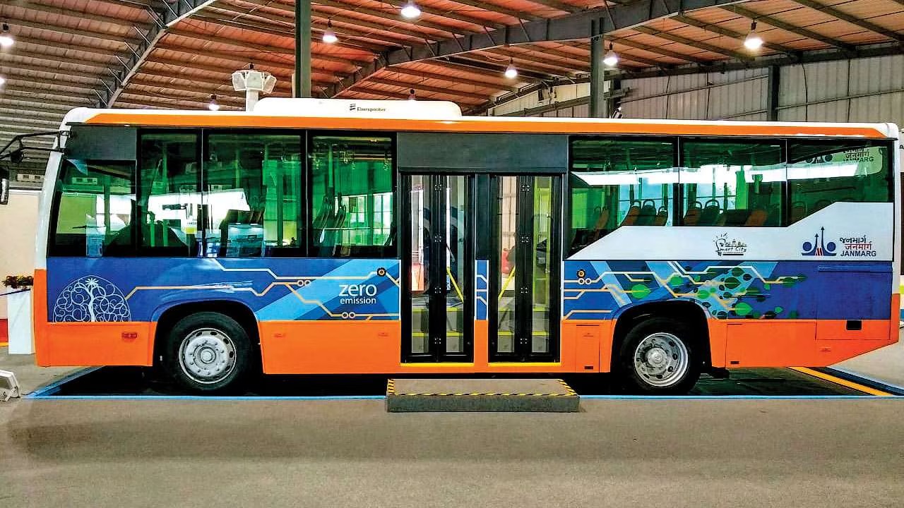 પગારના મામલે BRTS ના ડ્રાઈવરોએ હડતાળ પાડી, અંતે સમાધાન પણ કરી લીધુ