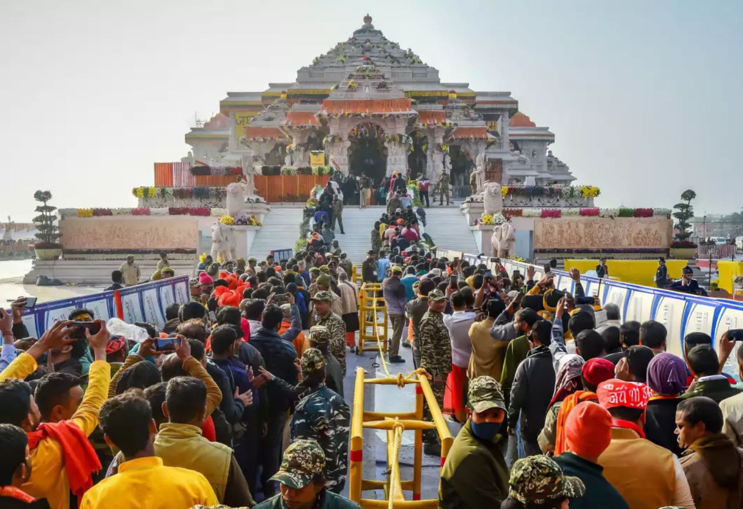 UP | મૌની અમાવસ્યા પહેલા Ayodhya માં ભક્તોની ભીડ, ટ્રસ્ટની ખાસ અપીલ...