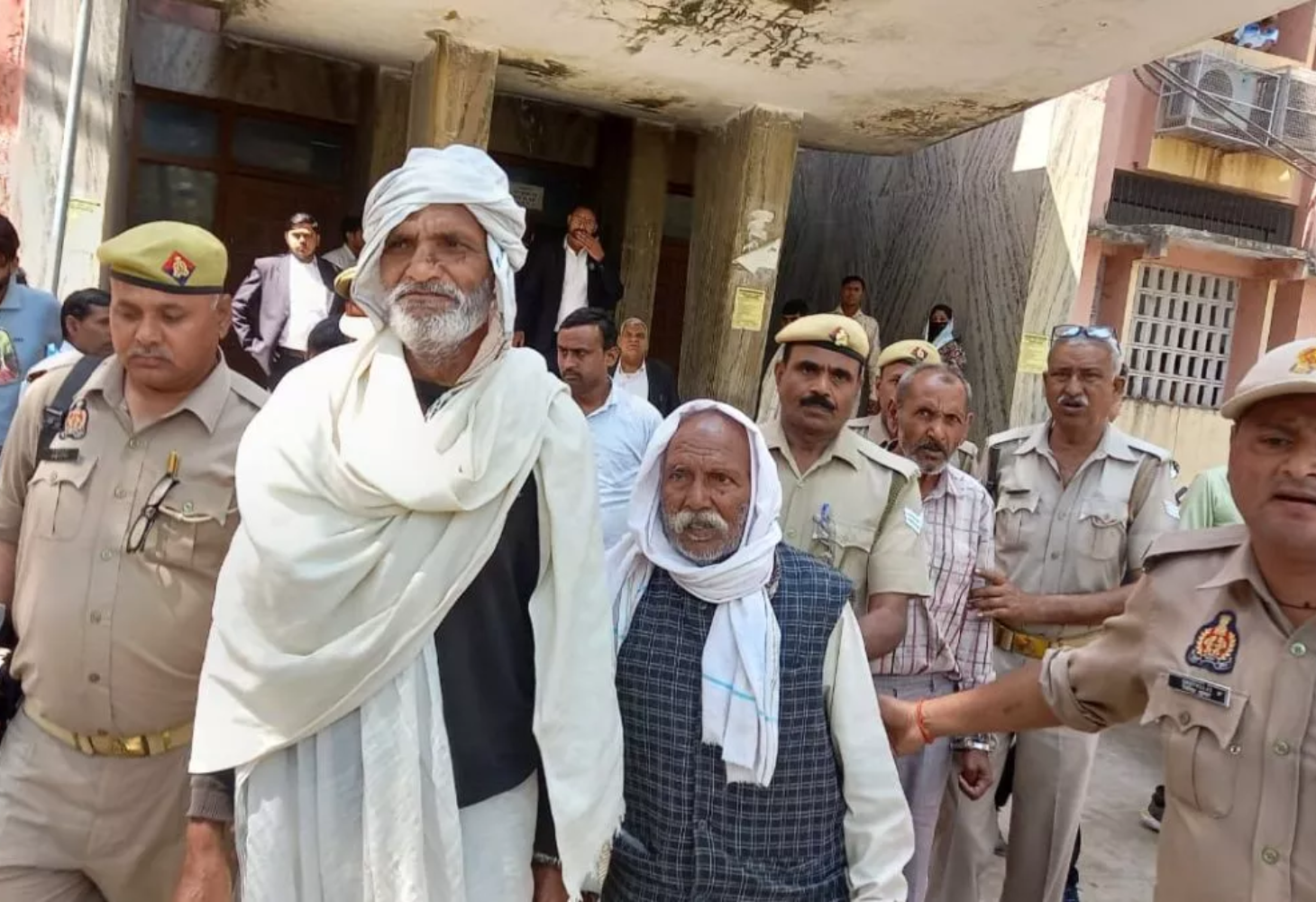 44 વર્ષ બાદ ન્યાય, ફિરોઝાબાદ દિહુલી હત્યાકાંડમાં ત્રણ દોષિતોને ફાંસી