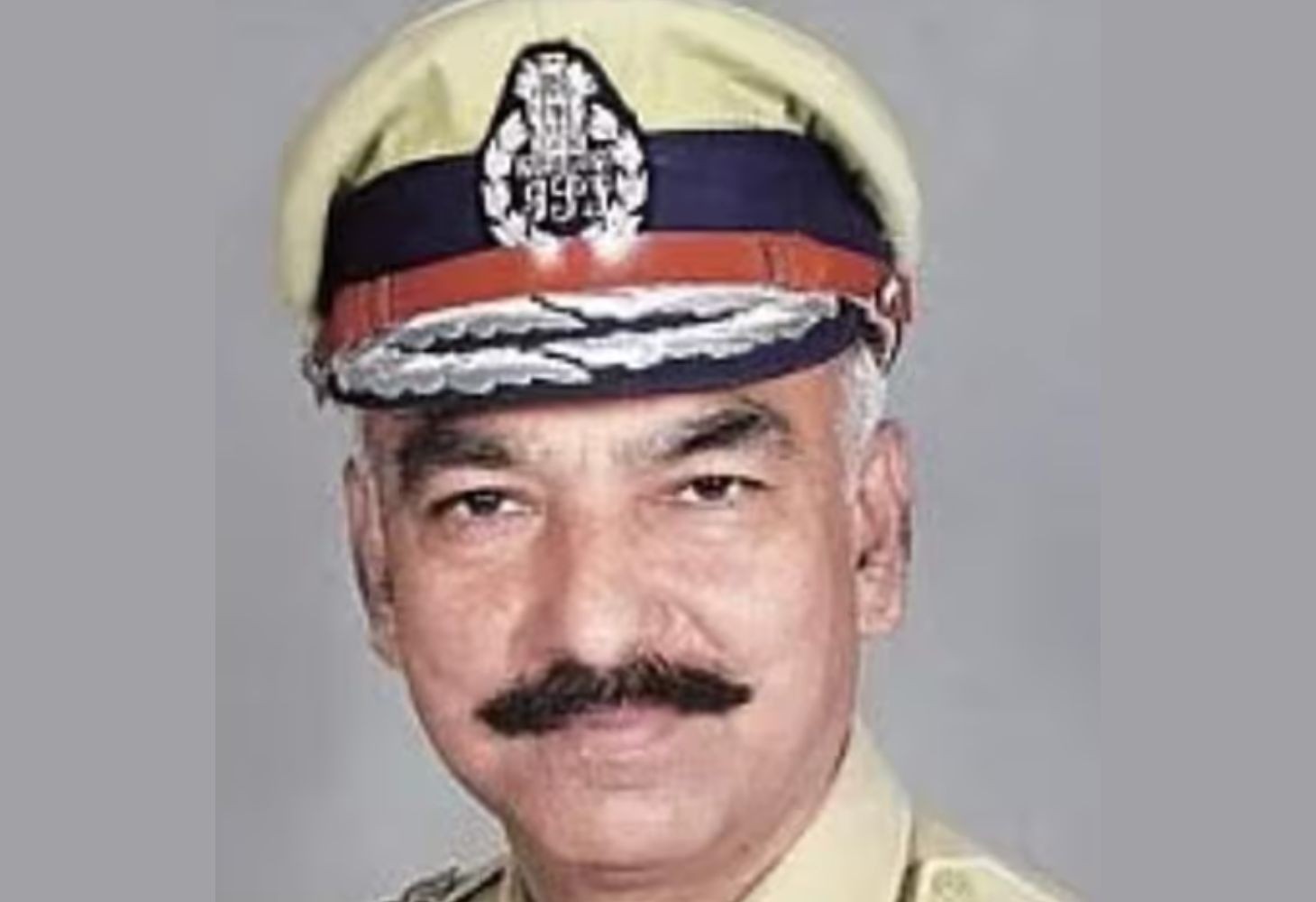 પૂર્વ DGP કુલદીપ શર્મા વિરુદ્ધ લુકઆઉટ નોટિસ જાહેર